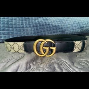 Excellent condition Gucci belt size 80.